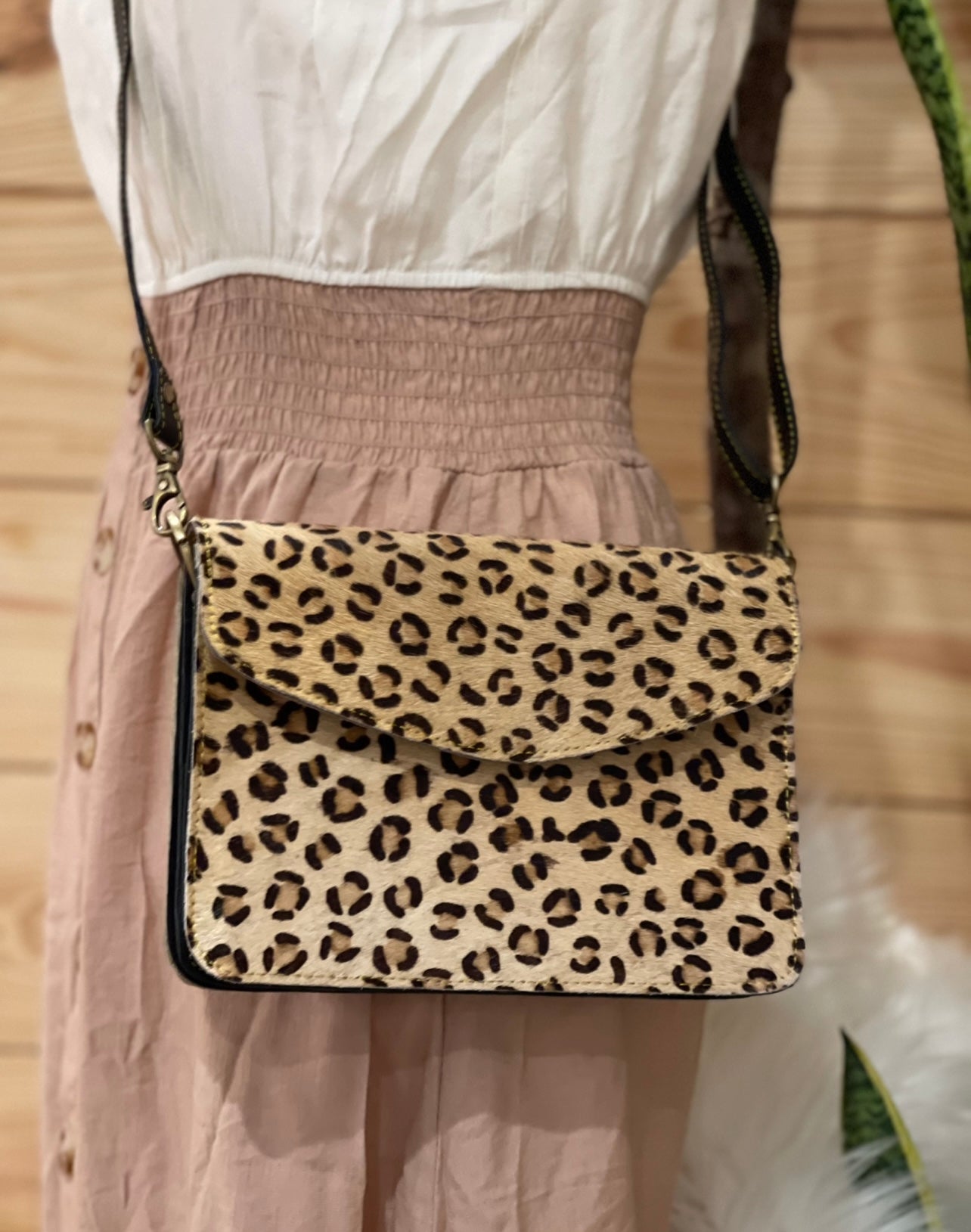 Cheetah Cowhide Crossbody